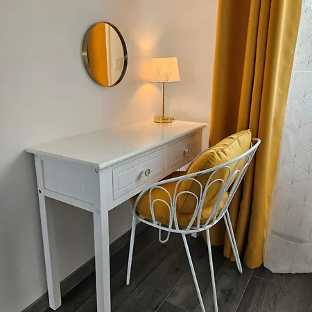 Le Cocoon Chic Grand Familial Classe De France Et Meuble 3 Etoiles شقة *