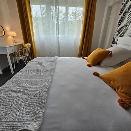 Le Cocoon Chic Grand Familial Classe De France Et Meuble 3 Etoiles شقة *