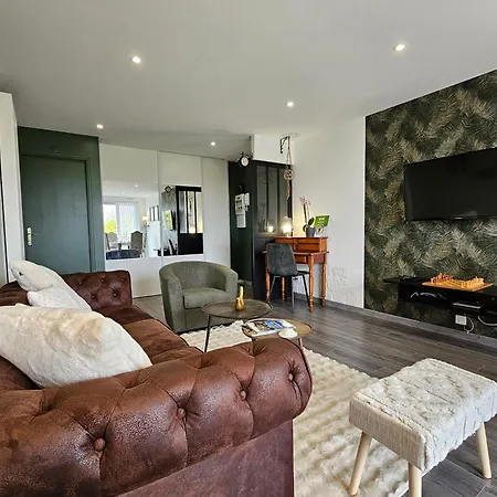 Le Cocoon Chic Grand Familial Classe De France Et Meuble 3 Etoiles شقة لوريا